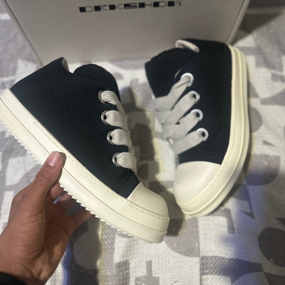 Rick Owen jumbo lace size 9